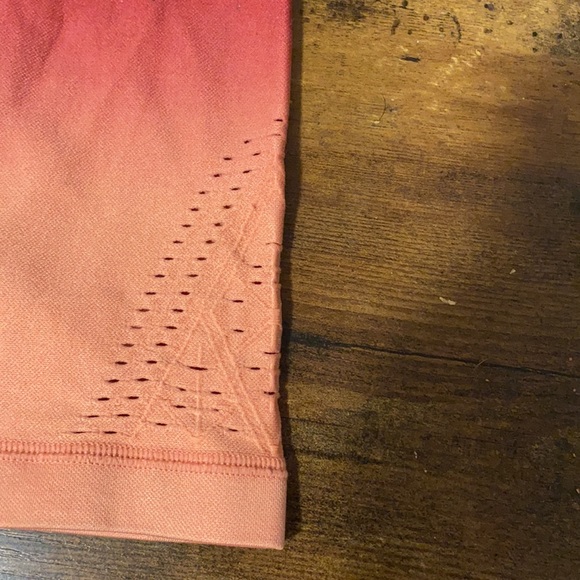 Victoria’s Secret ombré bike shorts - Picture 3 of 4